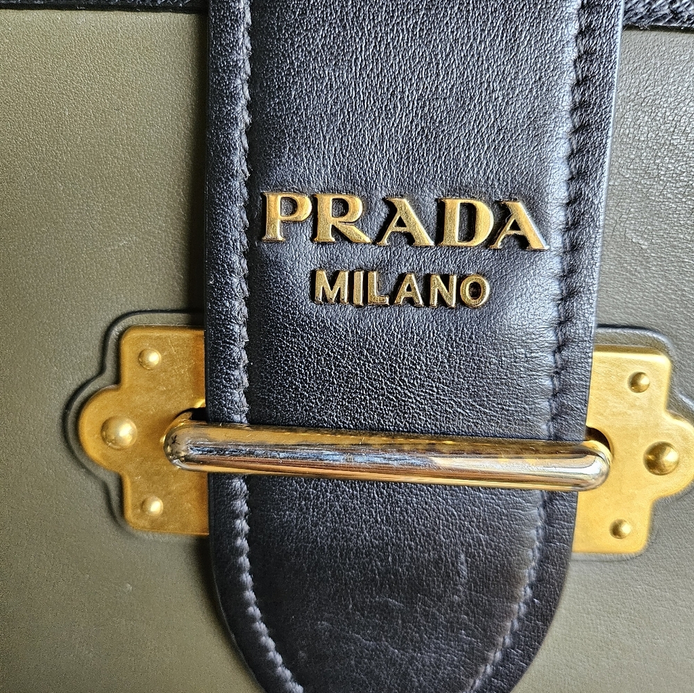 *LAST CHANCE* Prada Olive Cahier Bag - Picture 11 of 13